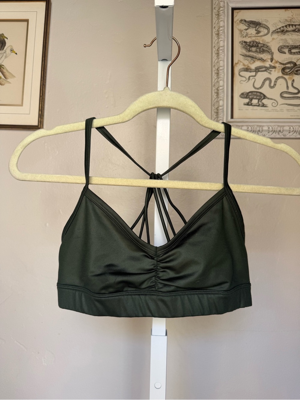Strappy alo Bralette Crop Top - Olive Green Size Small